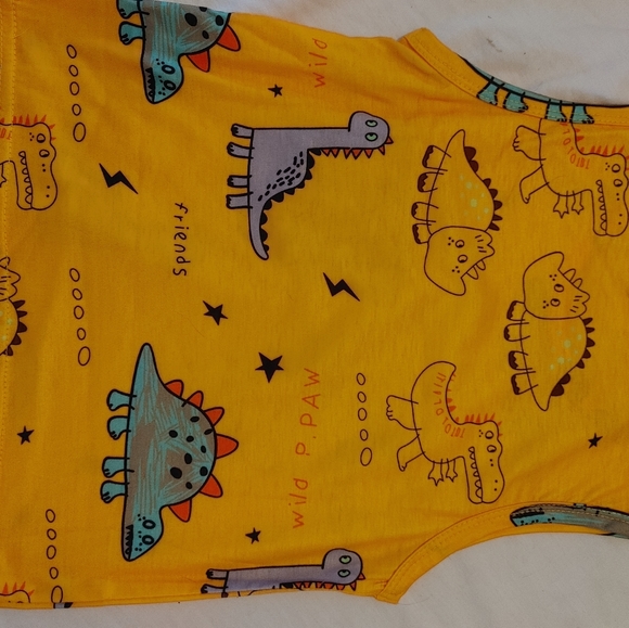 2 piece boys short set - Picture 2 of 6